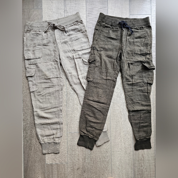 Aritzia Joggers - Picture 1 of 9